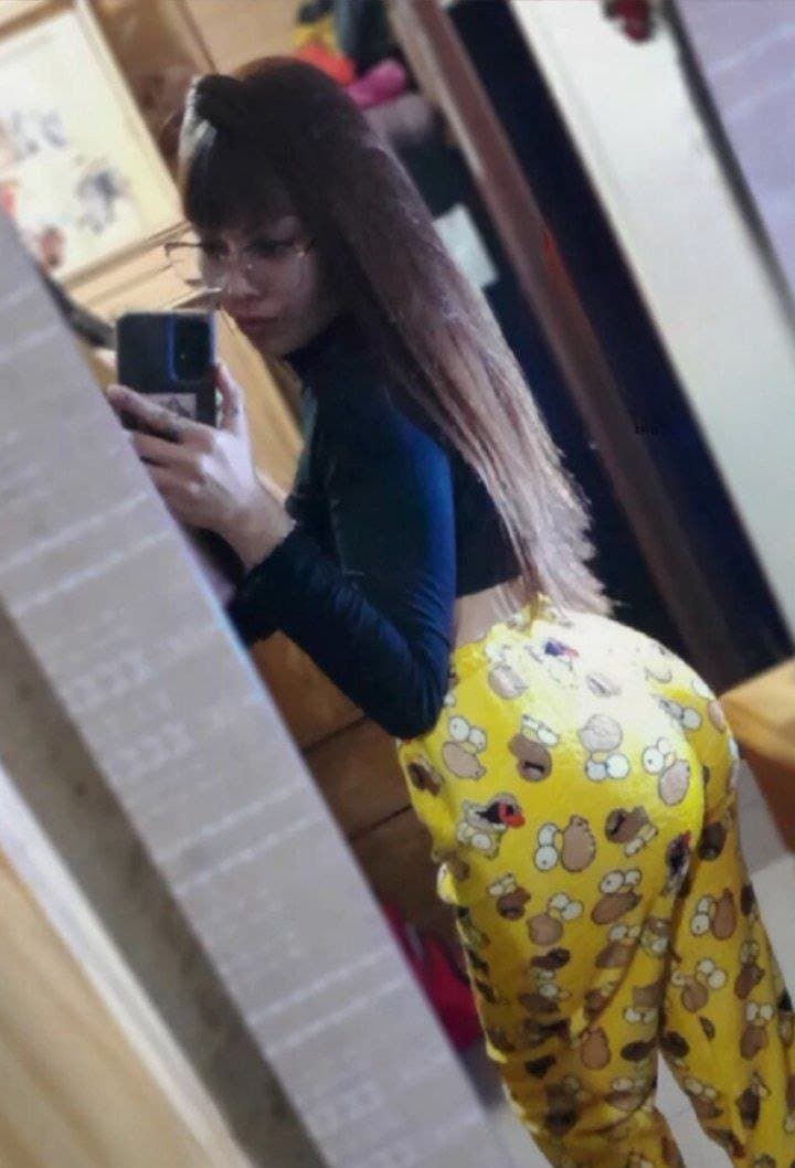 morbo a esta pendejita argentina, Nahir Solis, novio cornudo