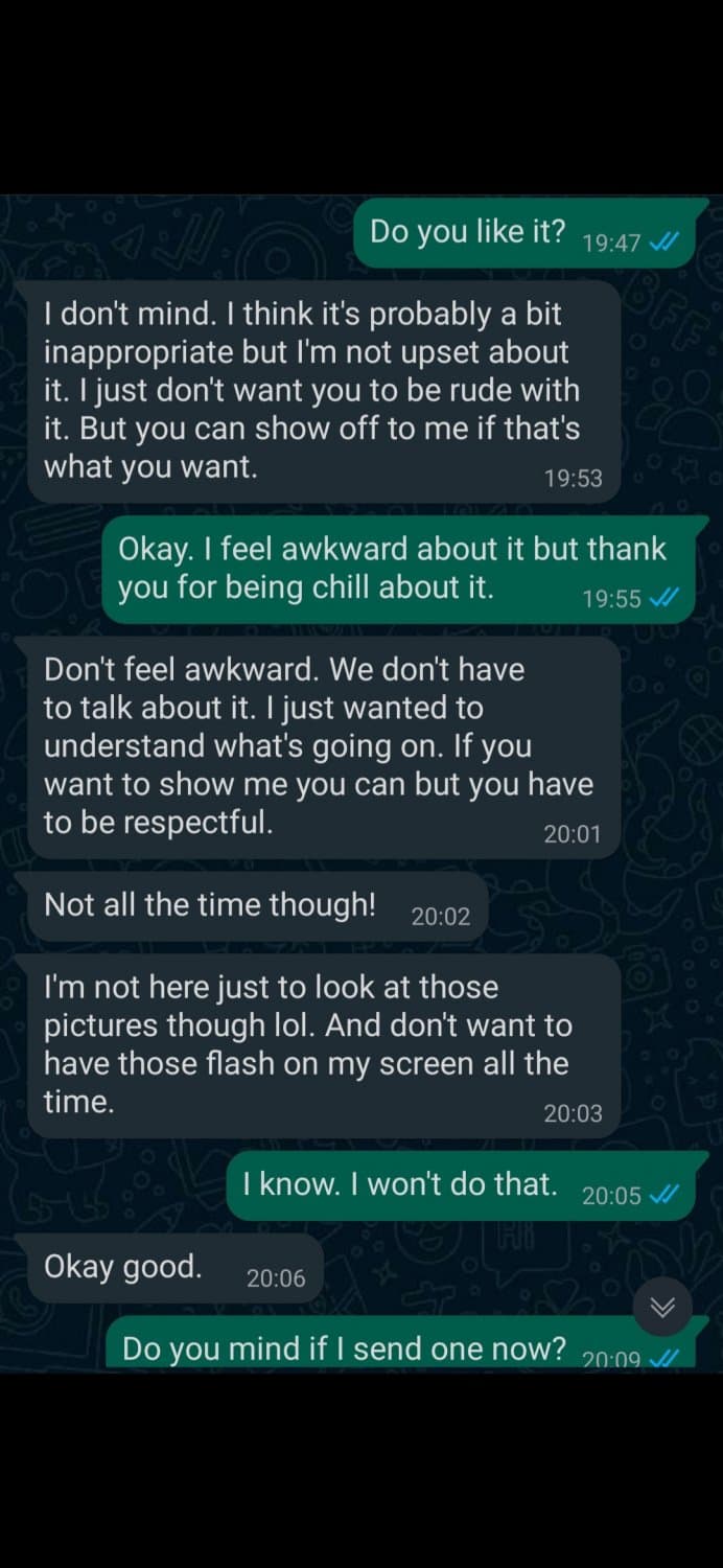 Sexting my Mom PART 4 - with hot pics ?