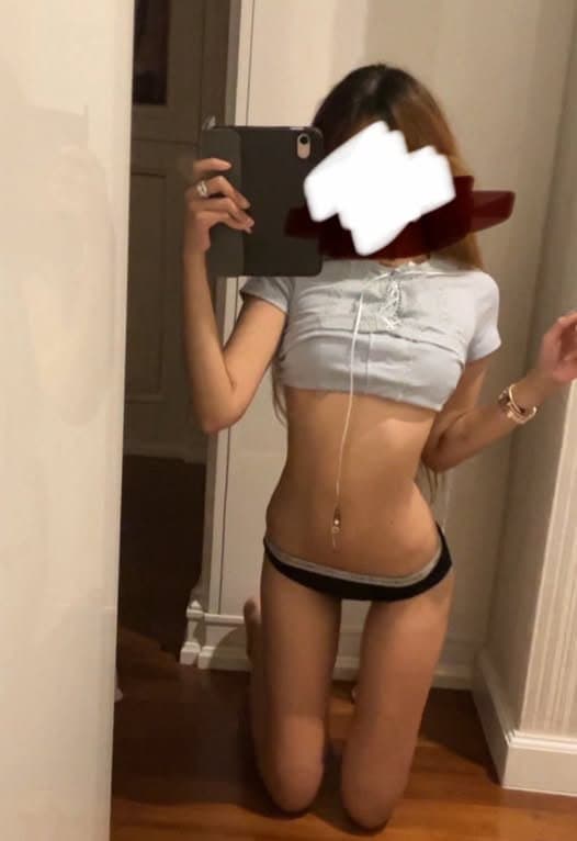 BBG asked me to show her off for Christmas <3