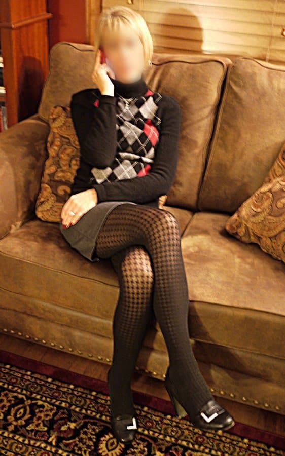 My milf wife in black tights - {kik} timzez3