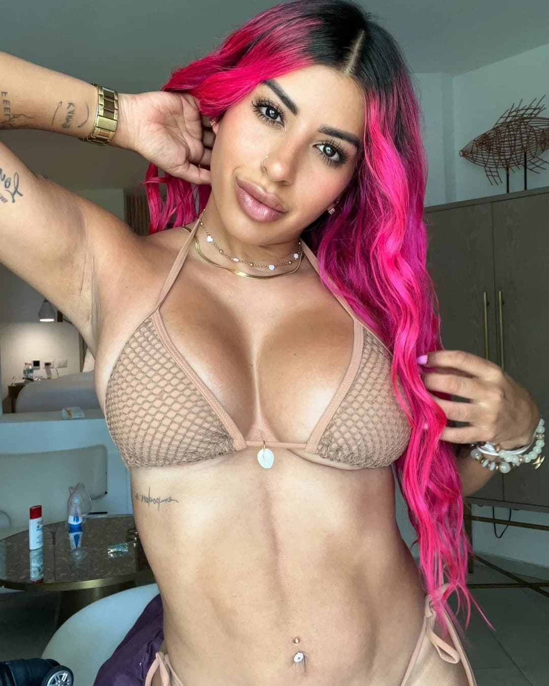 Frances nieves  modelo boricua????