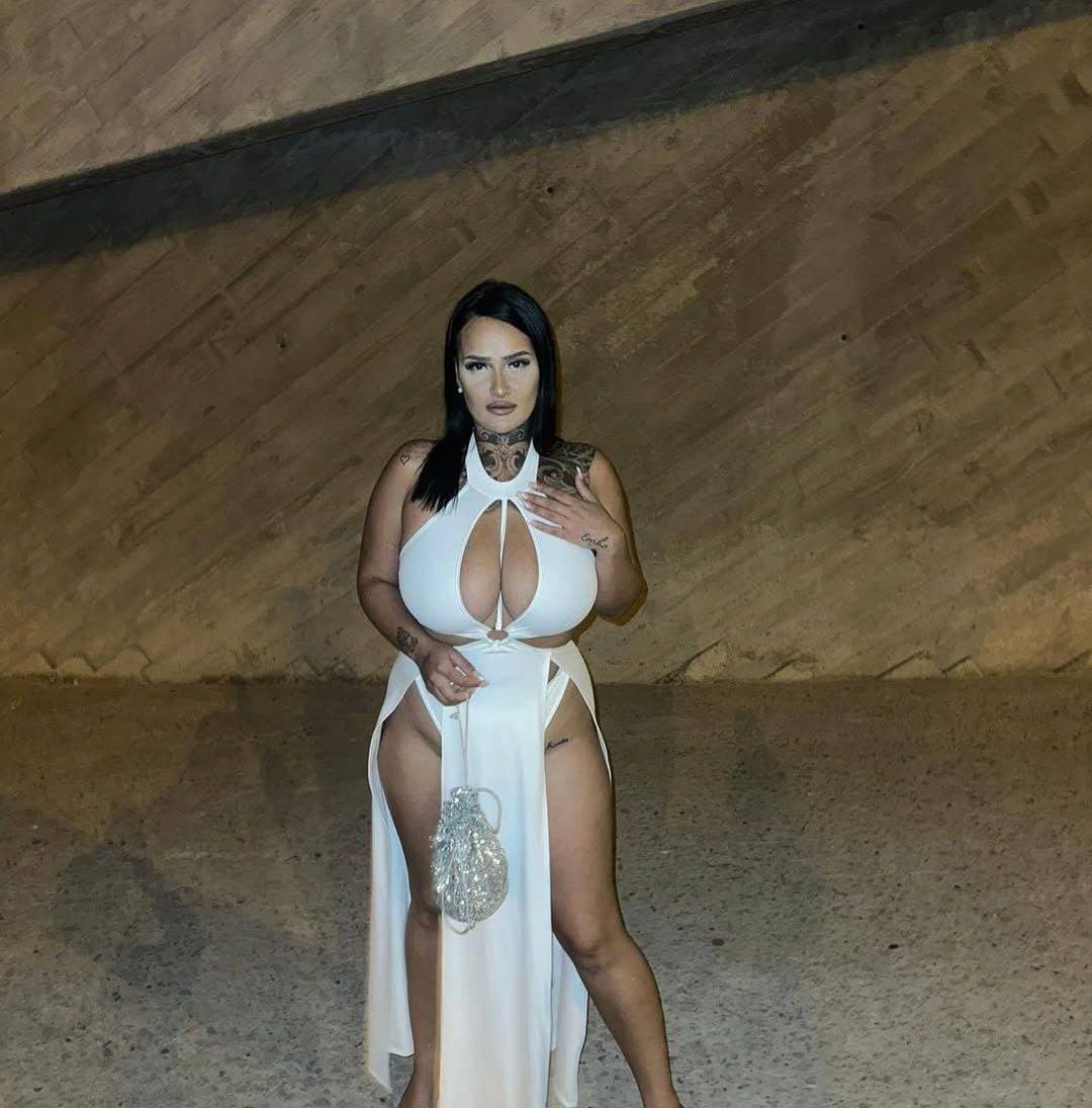 Mery, va de chula y es una puta barata más