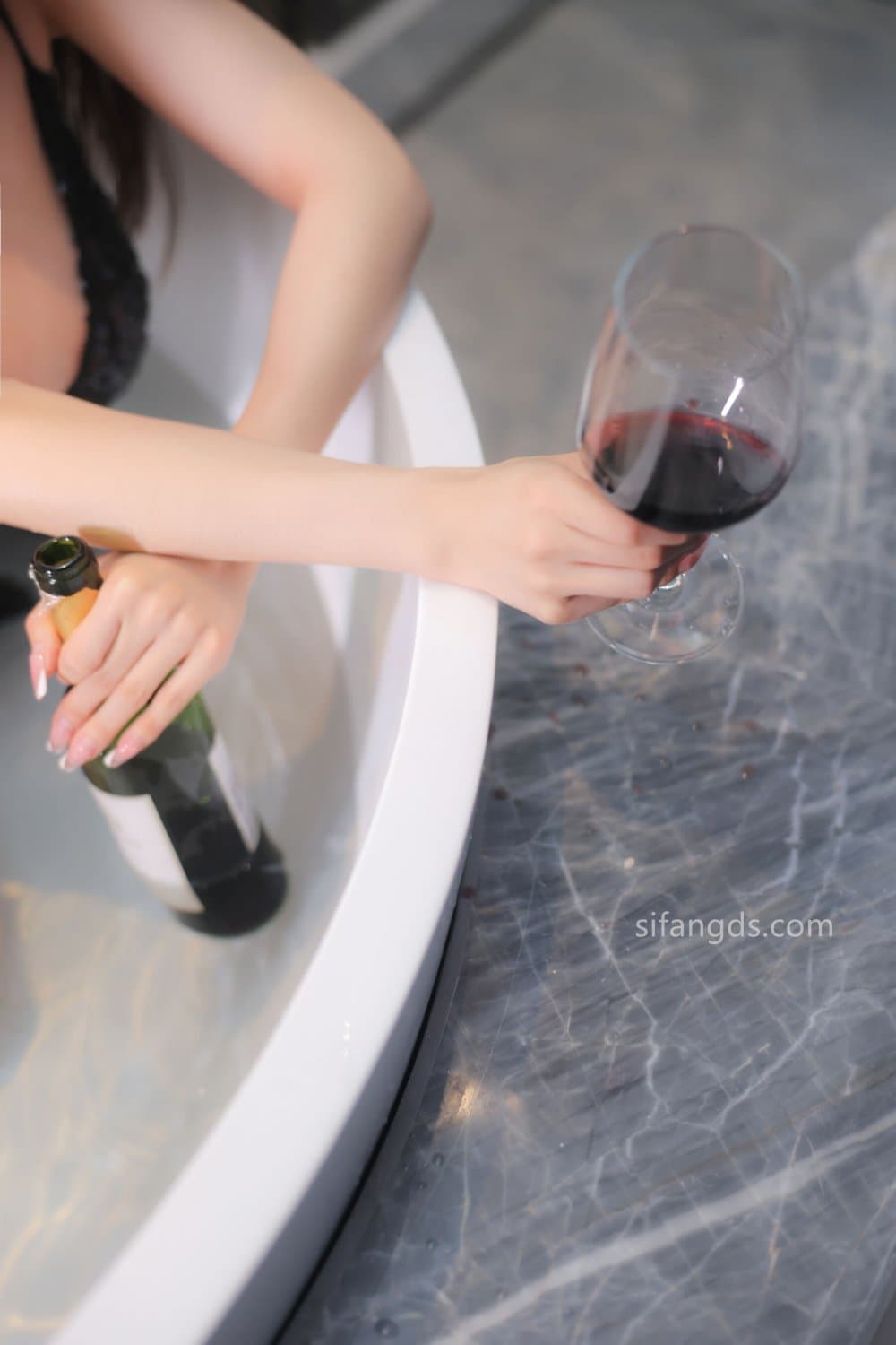 Click to view full size Qing Miao ??? Private Purchase Leaked