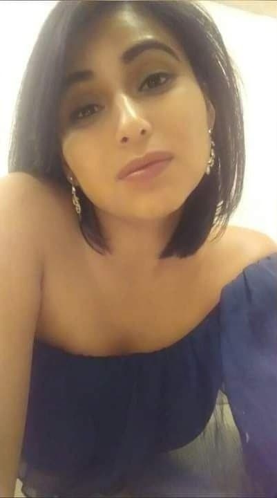 Pack calientito_ qe buen culo y buenas tetas tiene esta perrita