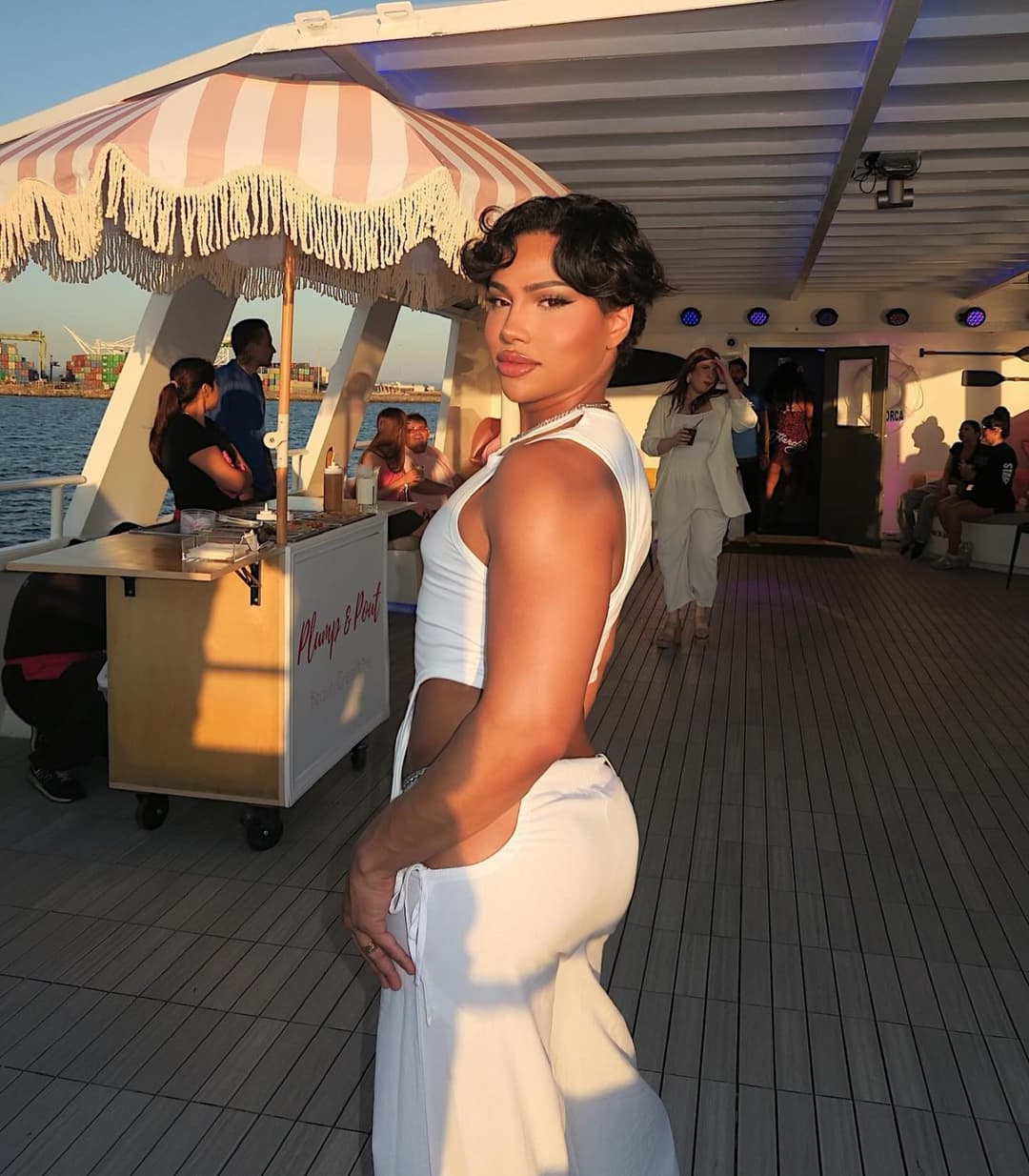 Most sexiest trans and femboys