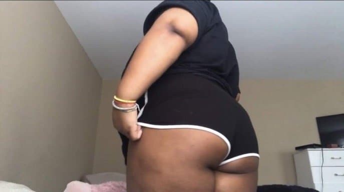 snapchat leak - fat black bbw / ssbbw slut loves showing off