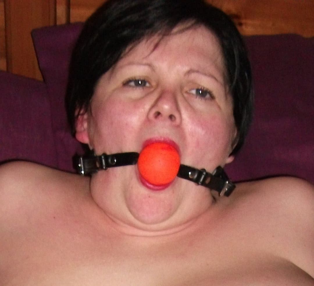 julie j ballgagged