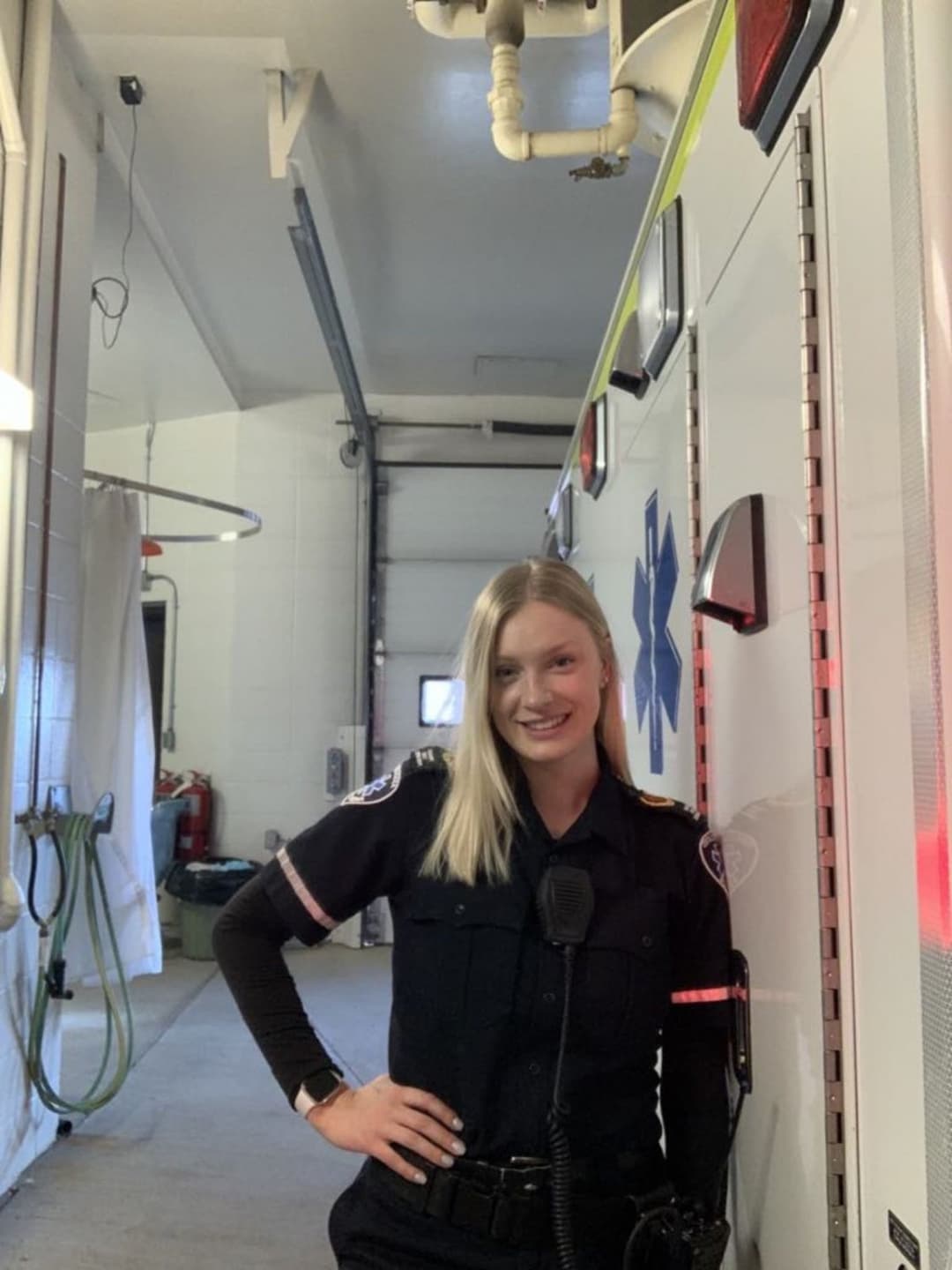 Brooklyn 27yo from Alberta Canada wants to be famous!!! Share and send her a message!!! My kik in bi