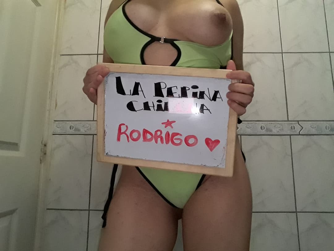 Calientes fotos xxx amateur latina, dildos, tetas, culo y mas...
