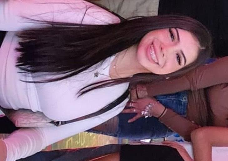 Brace face Latina slut for the collection