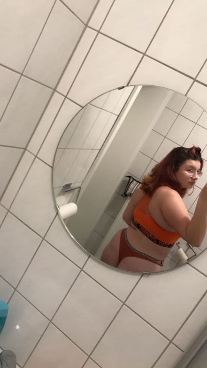 Sweet 18 and already a webslut