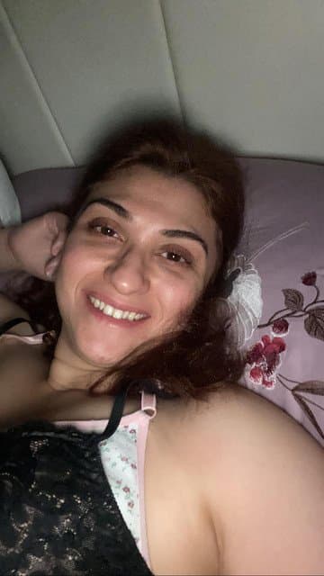 Beautiful and attractive Iraqi wife7771