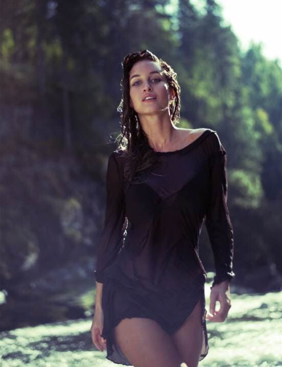 Siri Blomquist A Gorgeous Model/Actress that I went to High School with! She still so Sexy ??