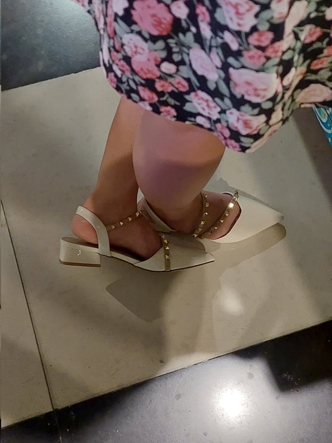 Click to view full size Asian shoes and cum