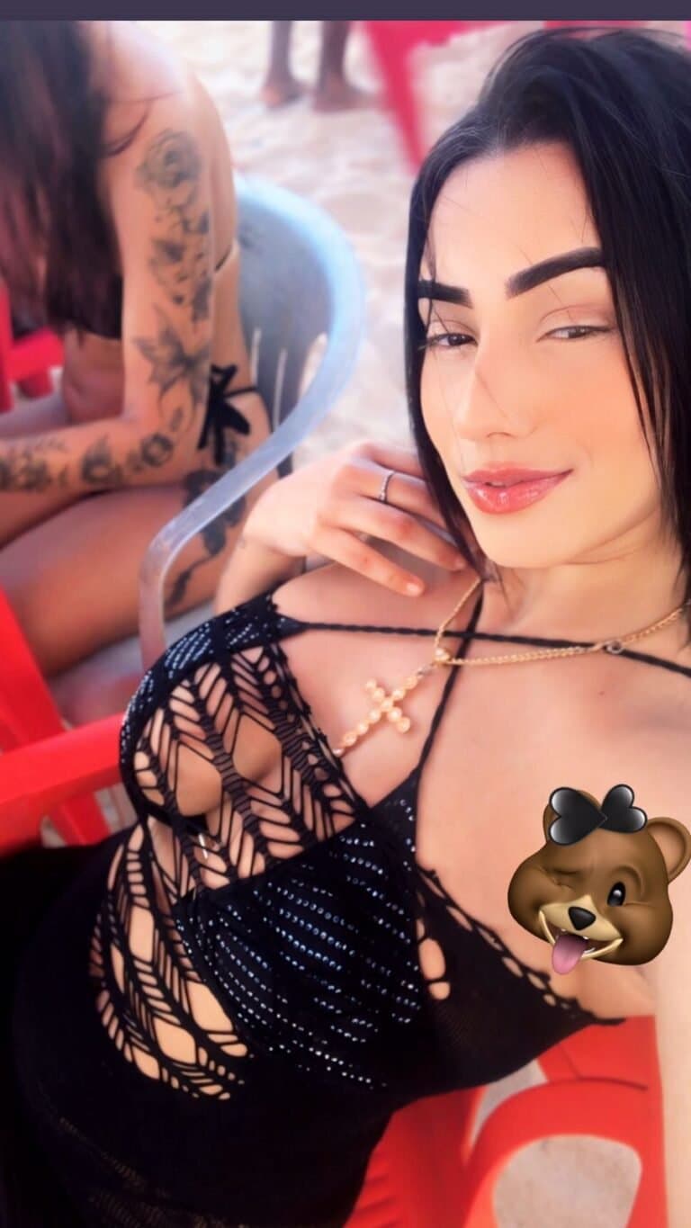 Click to view full size Branquinha Gostosa ???