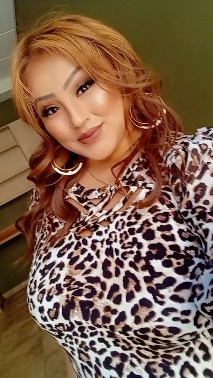 Danetra is so sexy i would creampie her and over in sperm!