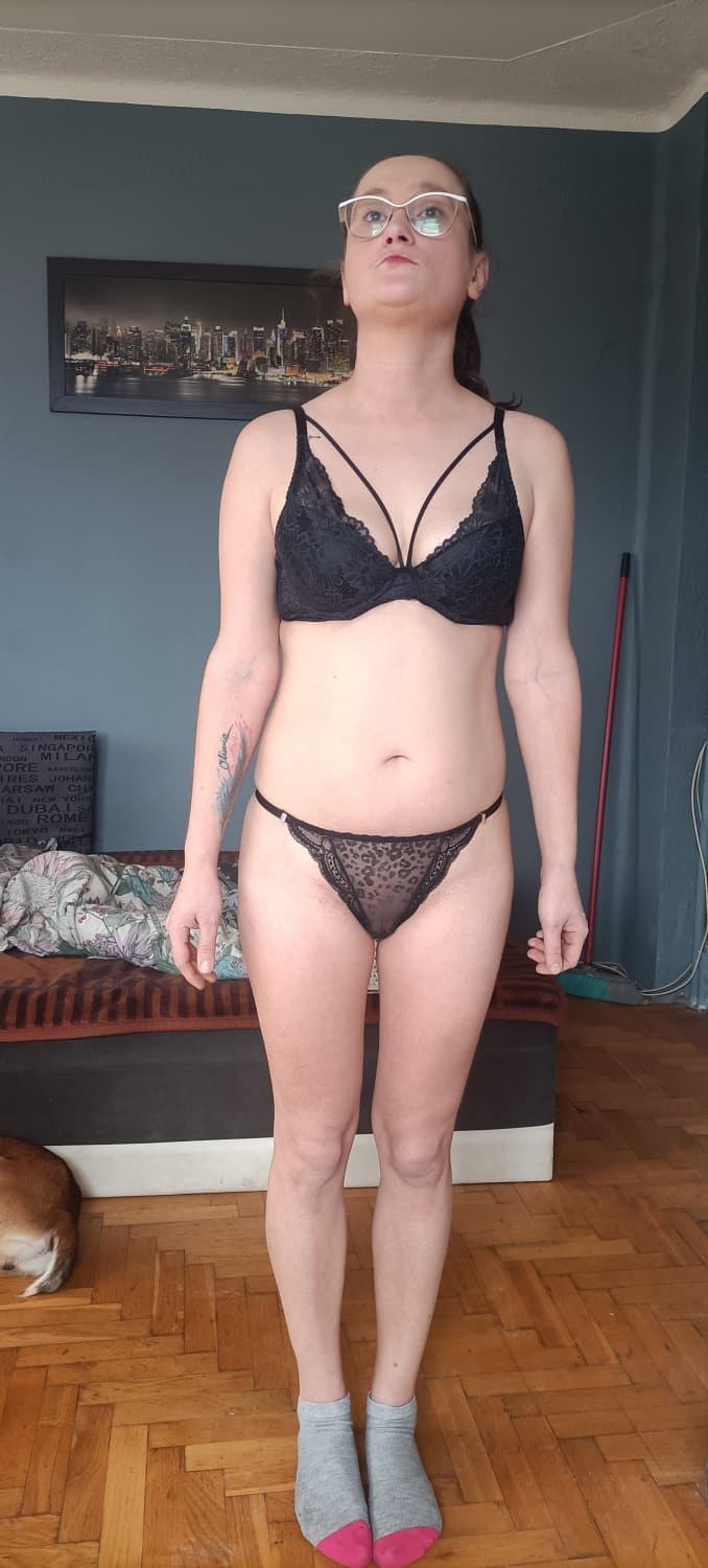 Click to view full size Real Couple Leaked Sex And Nude Wife part 2