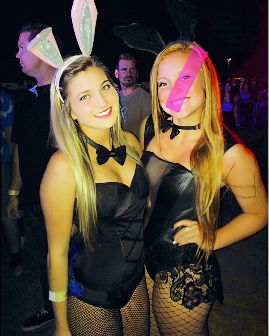 Young and horny 18 American schoolgirl LOVES showing off