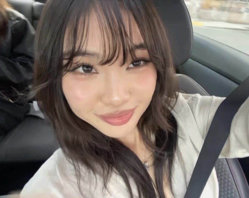 asian abg slut rides clear dildo (r)