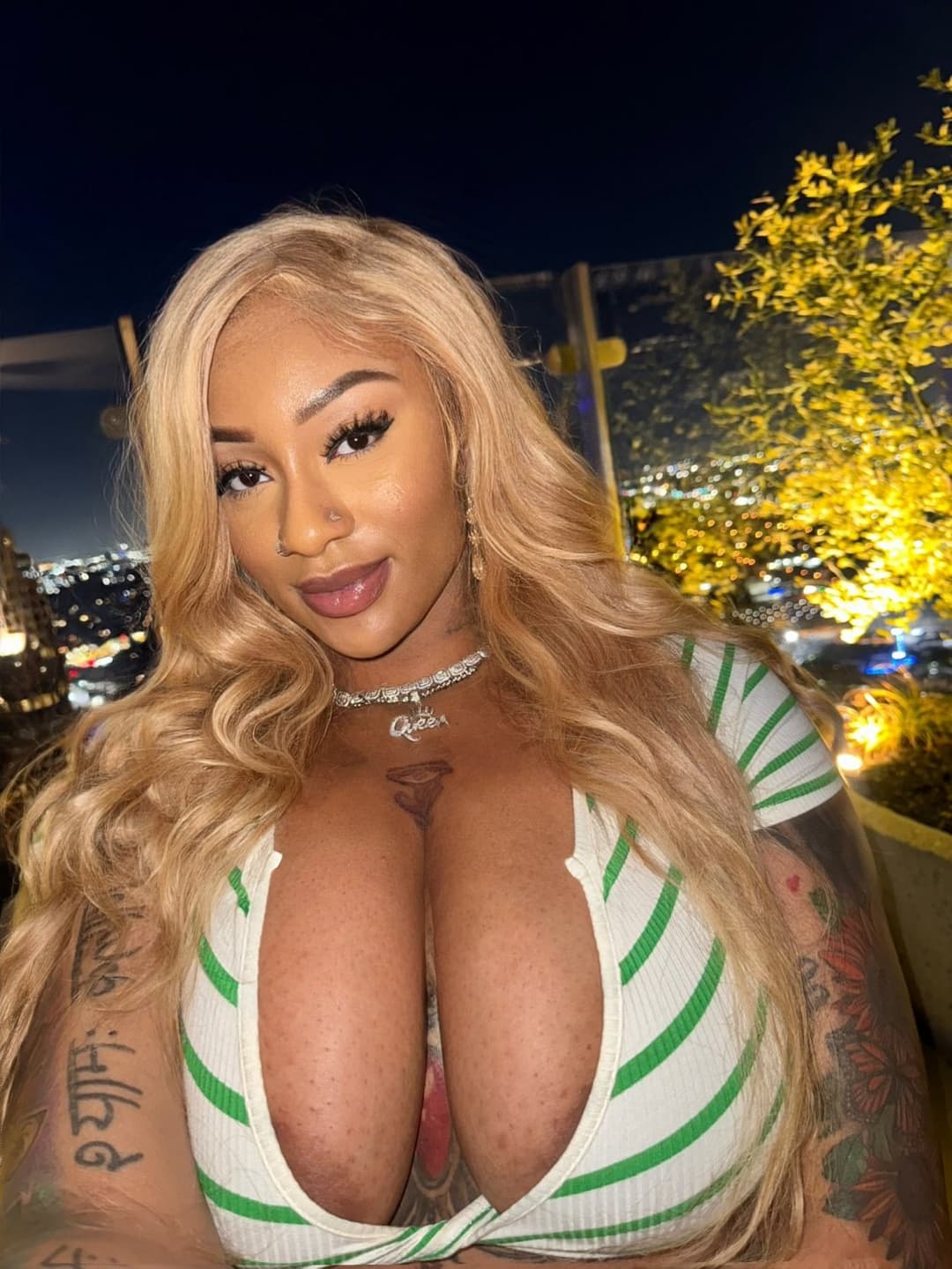 The Nigerian Amazon 6’4 Sophiadastallion Weight gain! Throwback and Recent