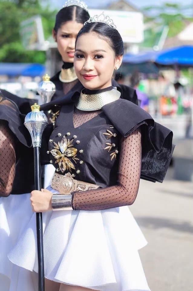 Click to view full size Pie Nattacha