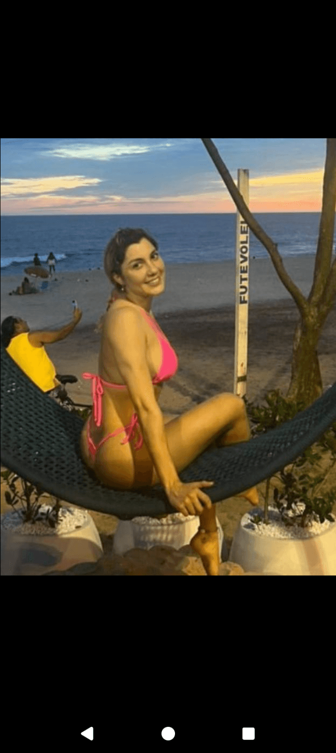 Doutora Fran prostituta de pacientes,espero que reconheça a doutora chupadora