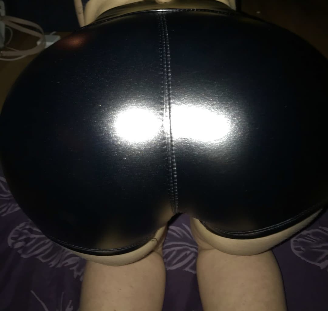 English blonde tattoo biker milf petite tight body hot pants and tight arse loves posing