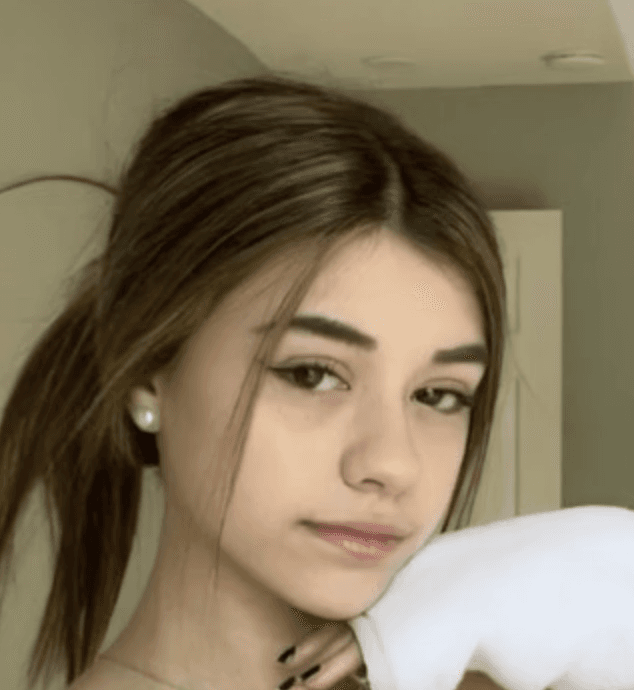 Teaser Content Of Rachel Brockman See Full Content In Premium Galleries $10 In Link In Bio