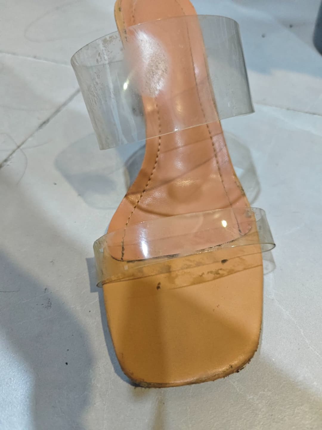 Asian shoes / feet & cum 3