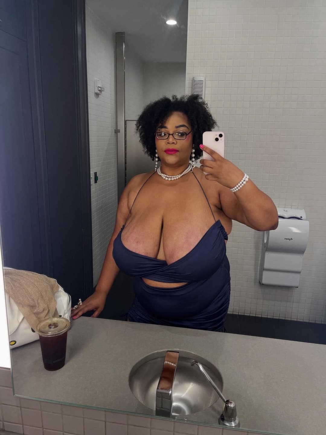 Redbone Ebony Auntie Them Titties Amazing Af My God I Would Not Pull Out 133