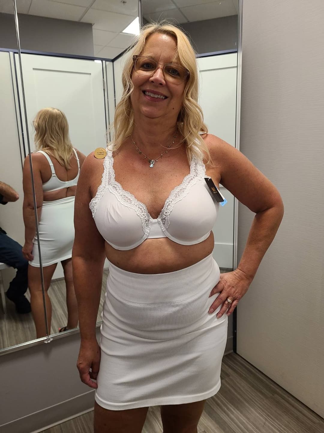 Daddy took me bra shopping