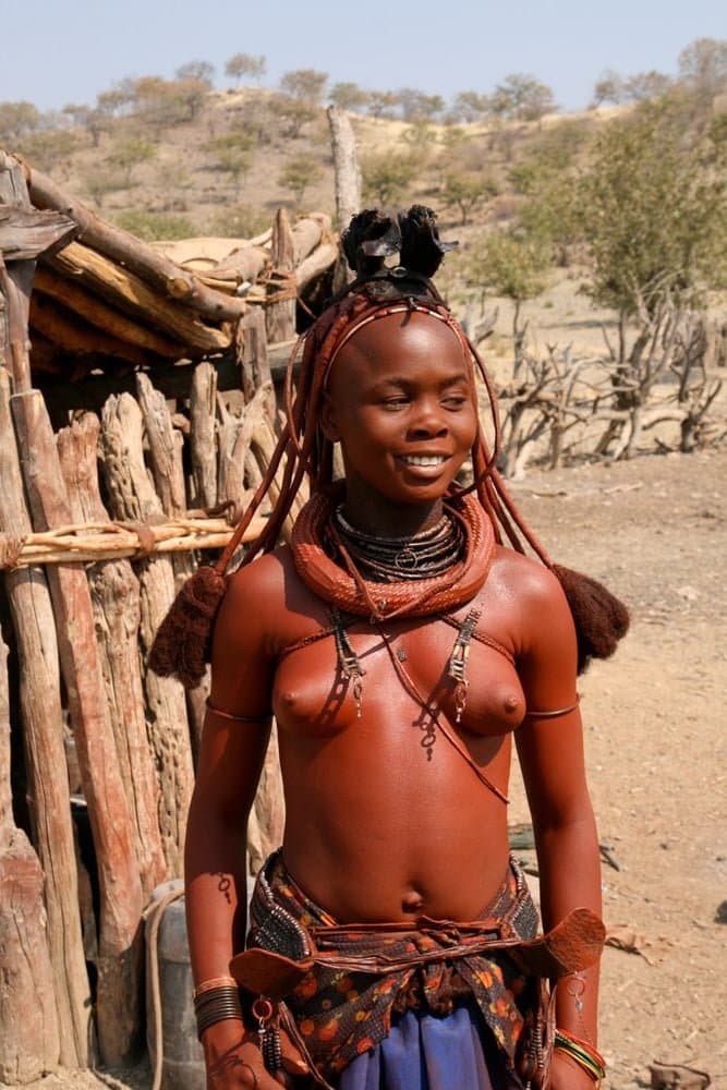 African tribal women