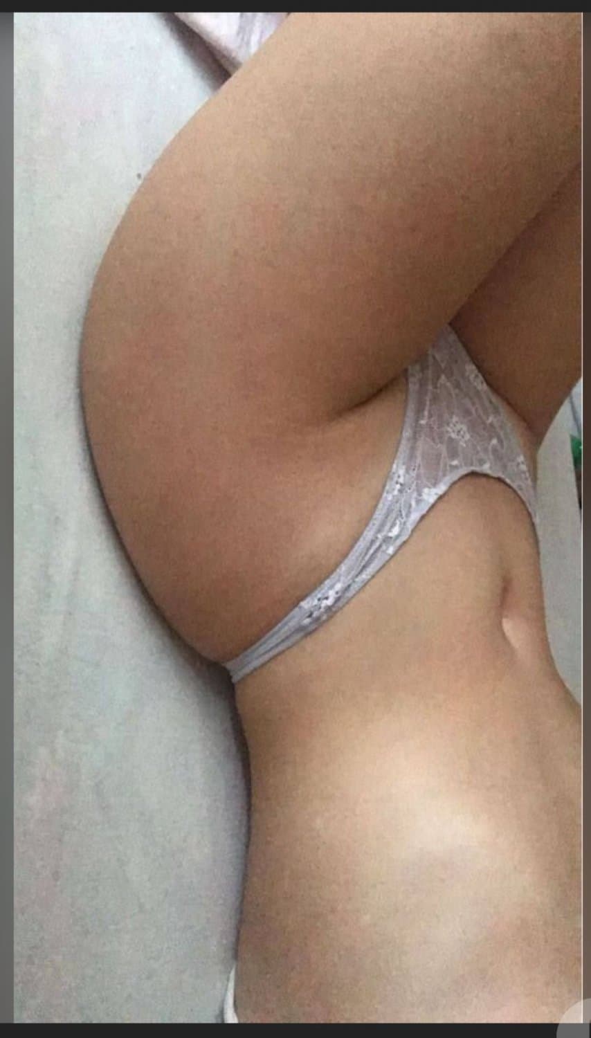 19 bwc gooner looking for buds to chat, have fun and goon. Trade, fantasize or chat. Kik mgoonerm