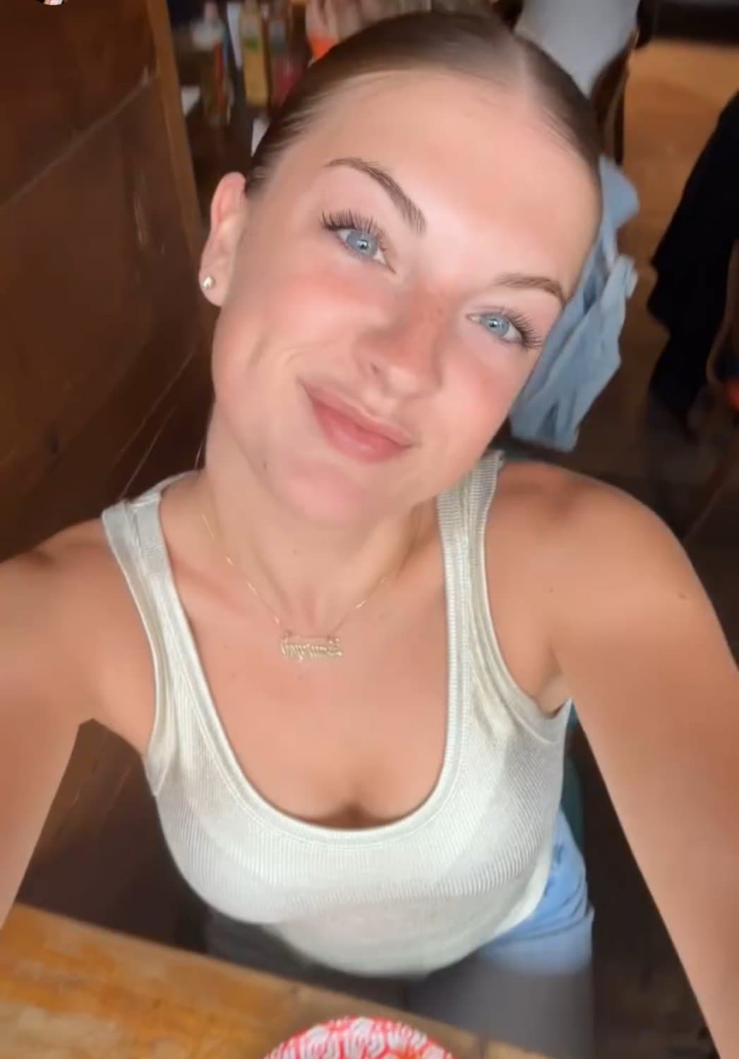 Lauryn San Diego Snowbunny (If you know her or have more hmu)