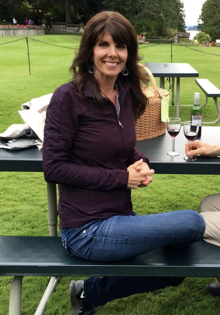 Dee and Alessandra (Mother/Daughter)(Bikini)