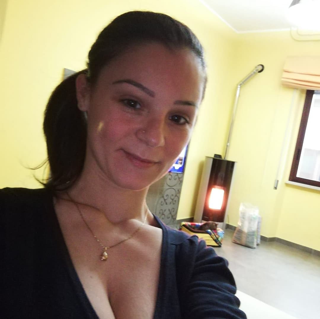 Lena, save me and add to your gallery