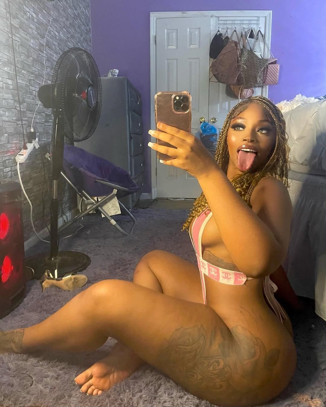 Merry Christmas My Erome Fam??