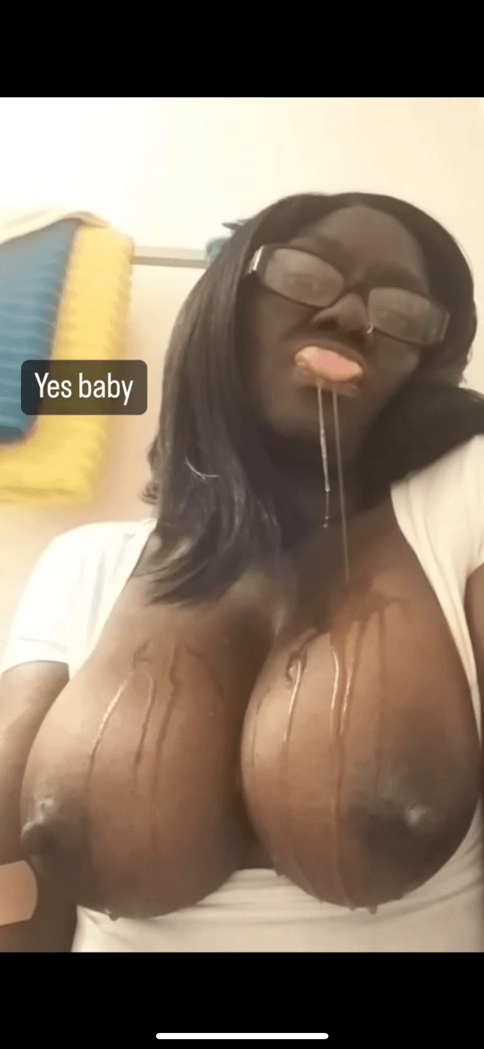 Ebony Gilf massive tits drooling