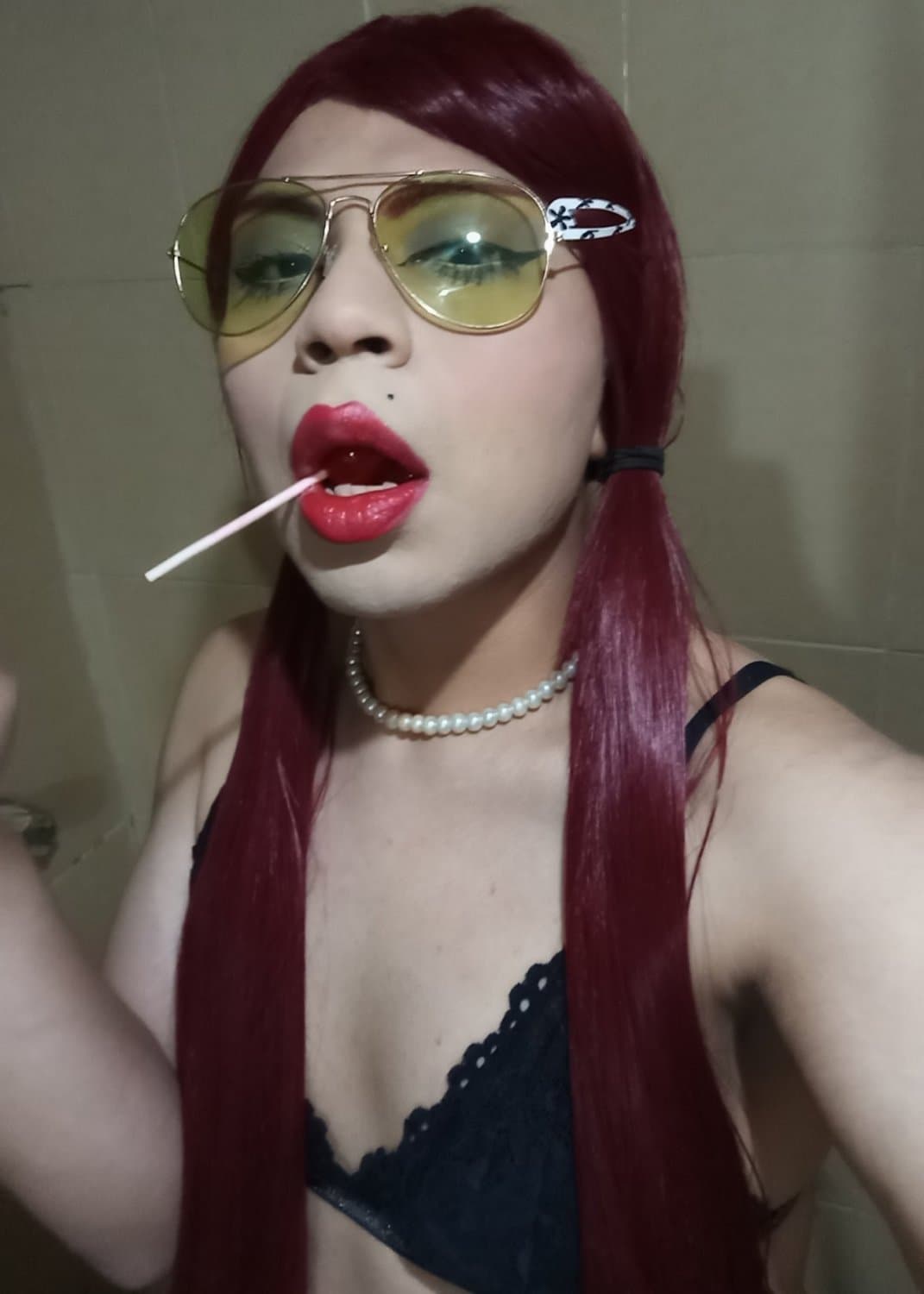 Dita Moon @DitaMoon17 - oral cd