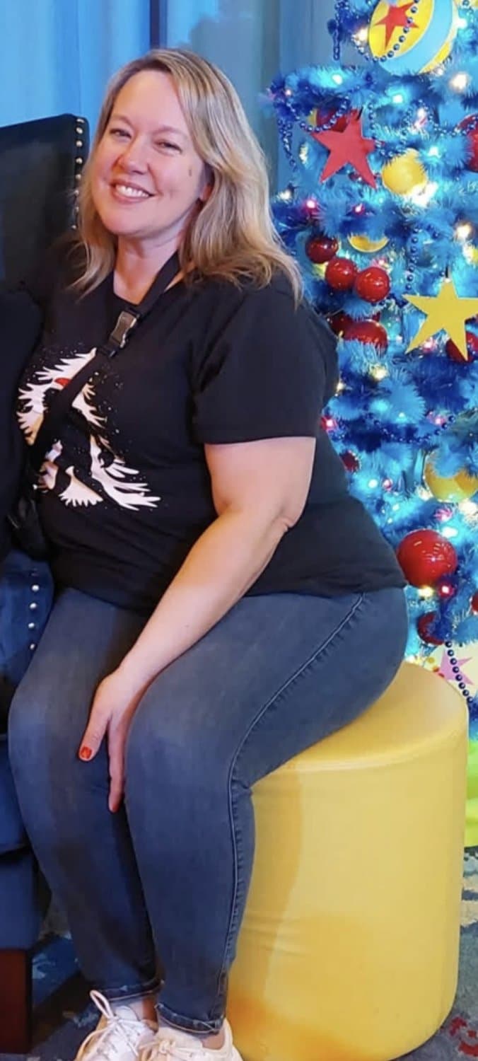 Pawg Nurse with that camel toe. Nurses are always down.