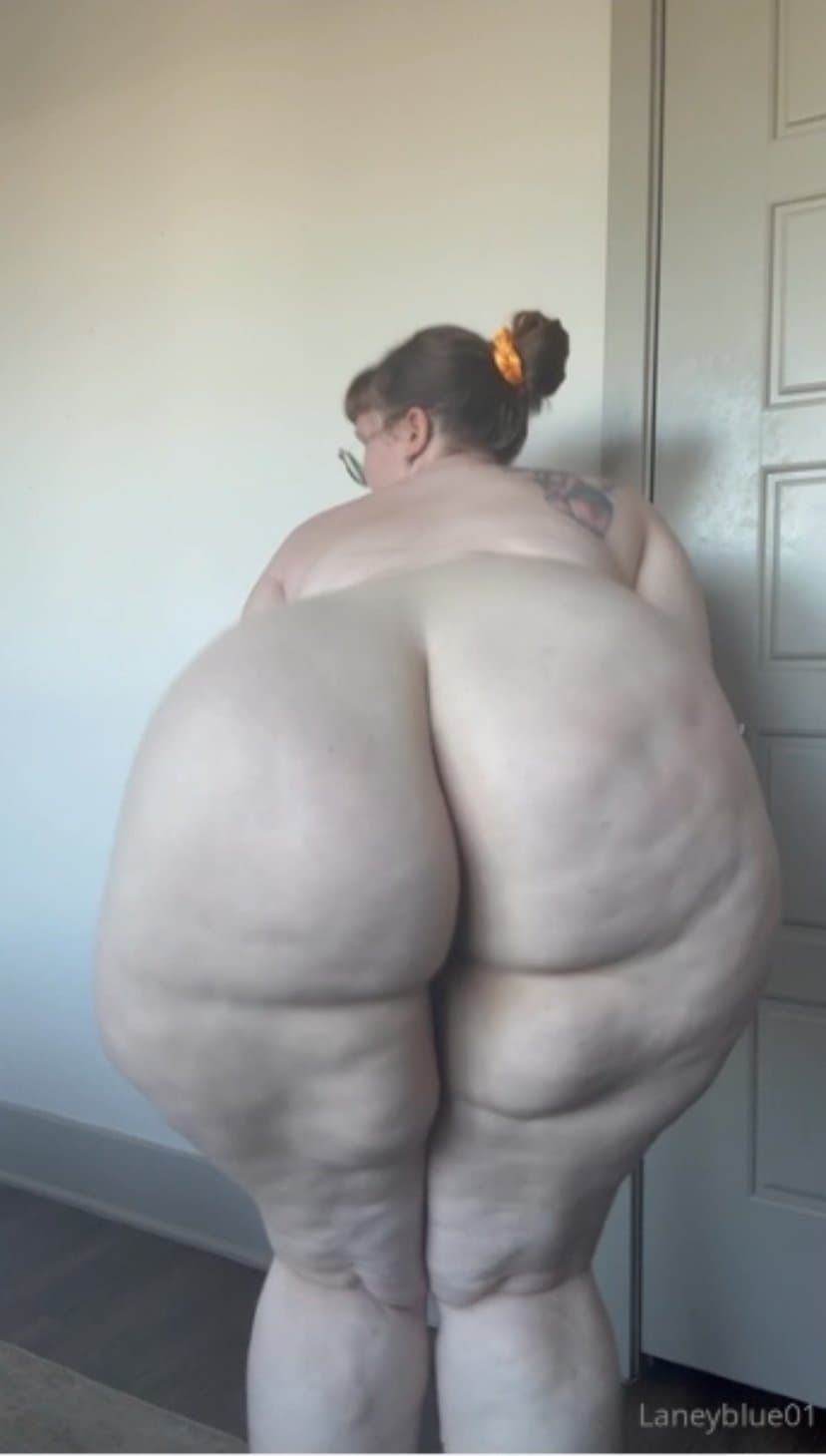 Huge Massive Ass Pawg BBW Booty Clapping All kinda ways