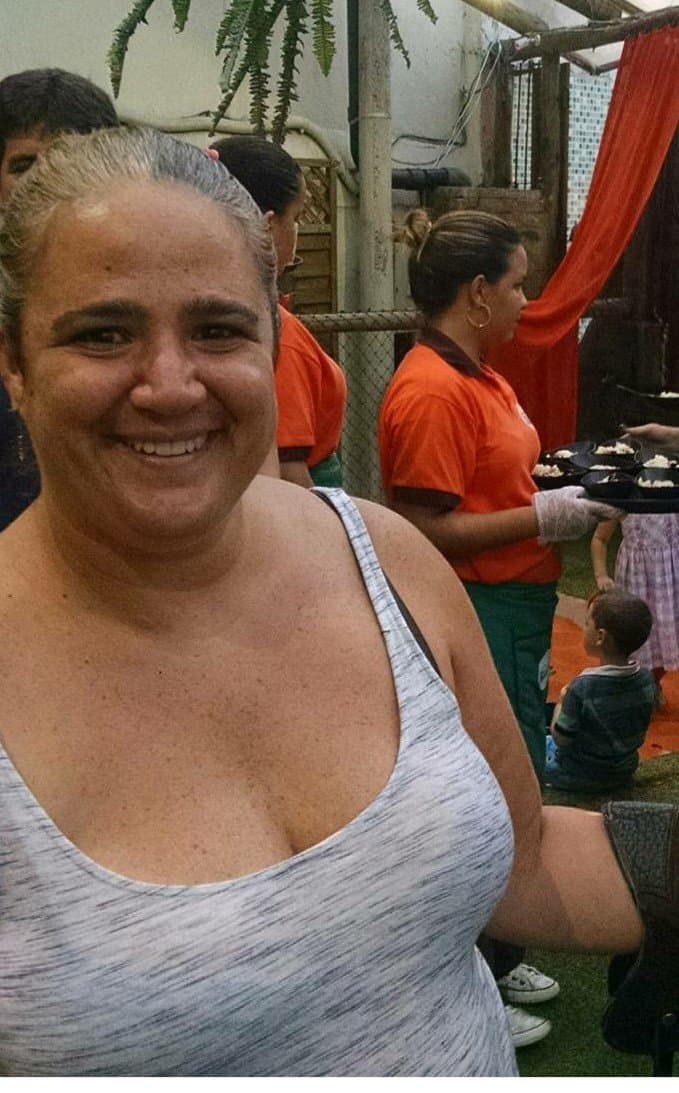 Yolanda milf 50 anos buceta peluda