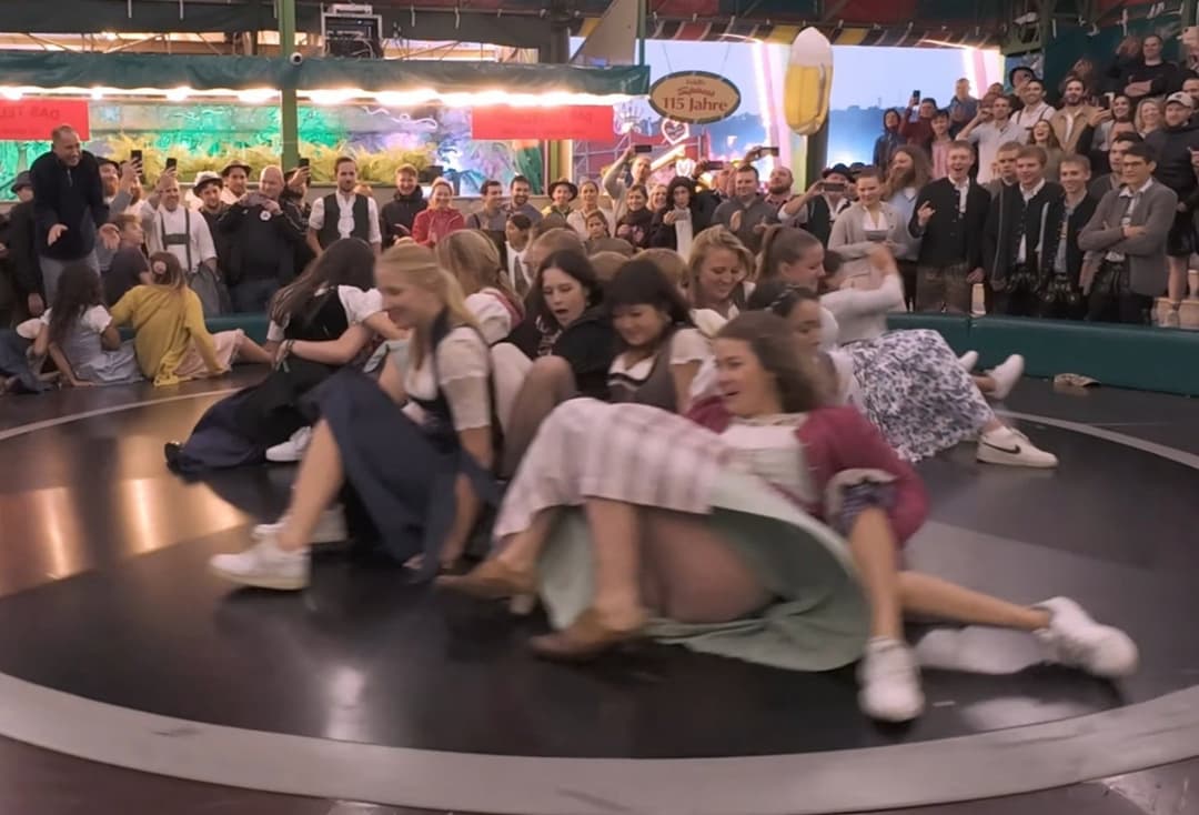 Click to view full size Devils Wheel Upskirts Pt. 2