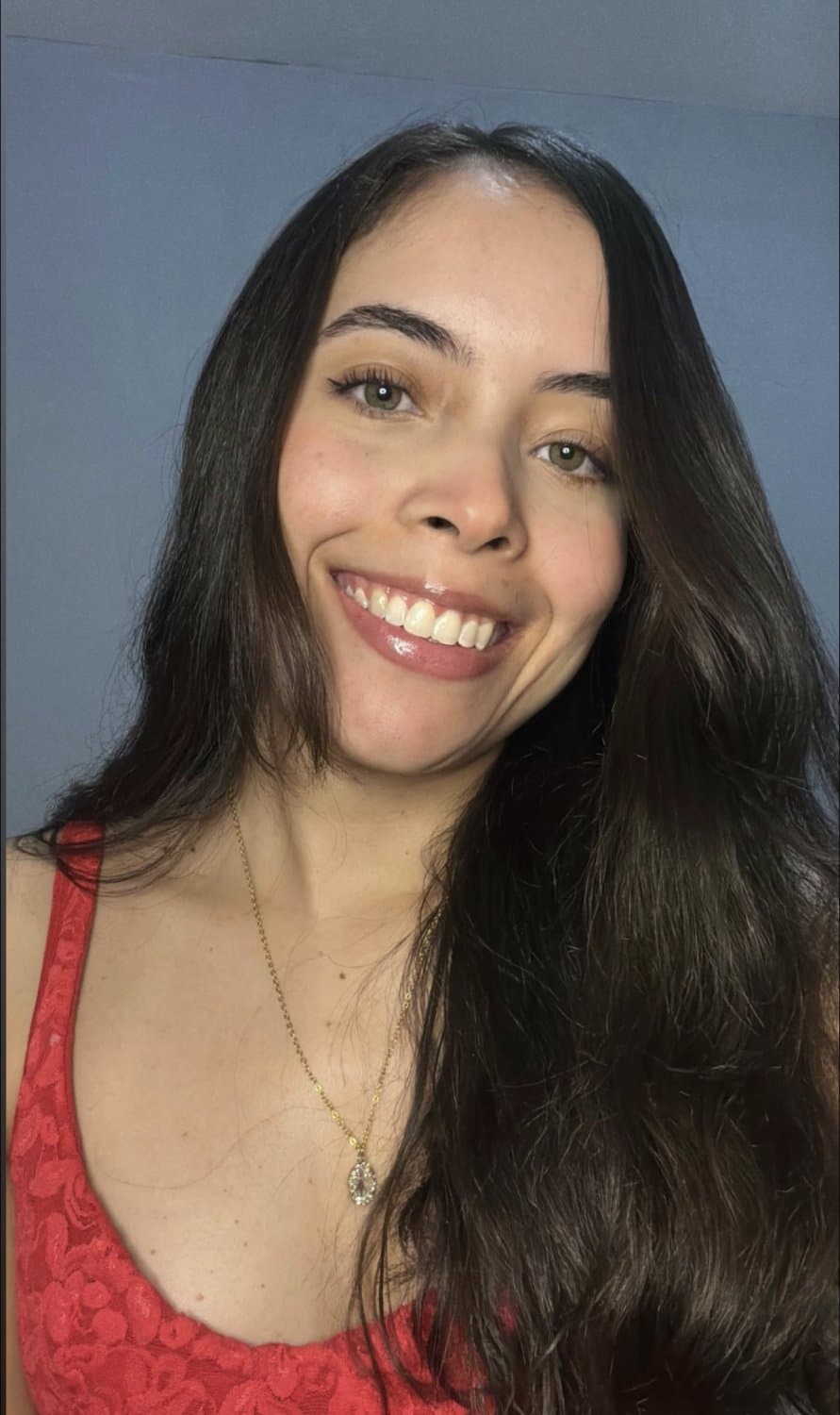 Gozando dentro da novinha