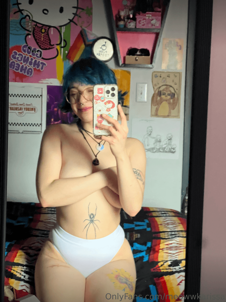 Leaks - Sexy Alt Slut Creams