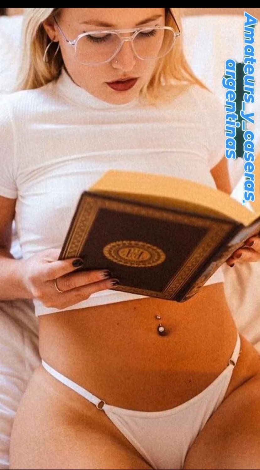 La hermosa trola argentina de luna_en_leo. Abril frino. Foxxy ashley.1.