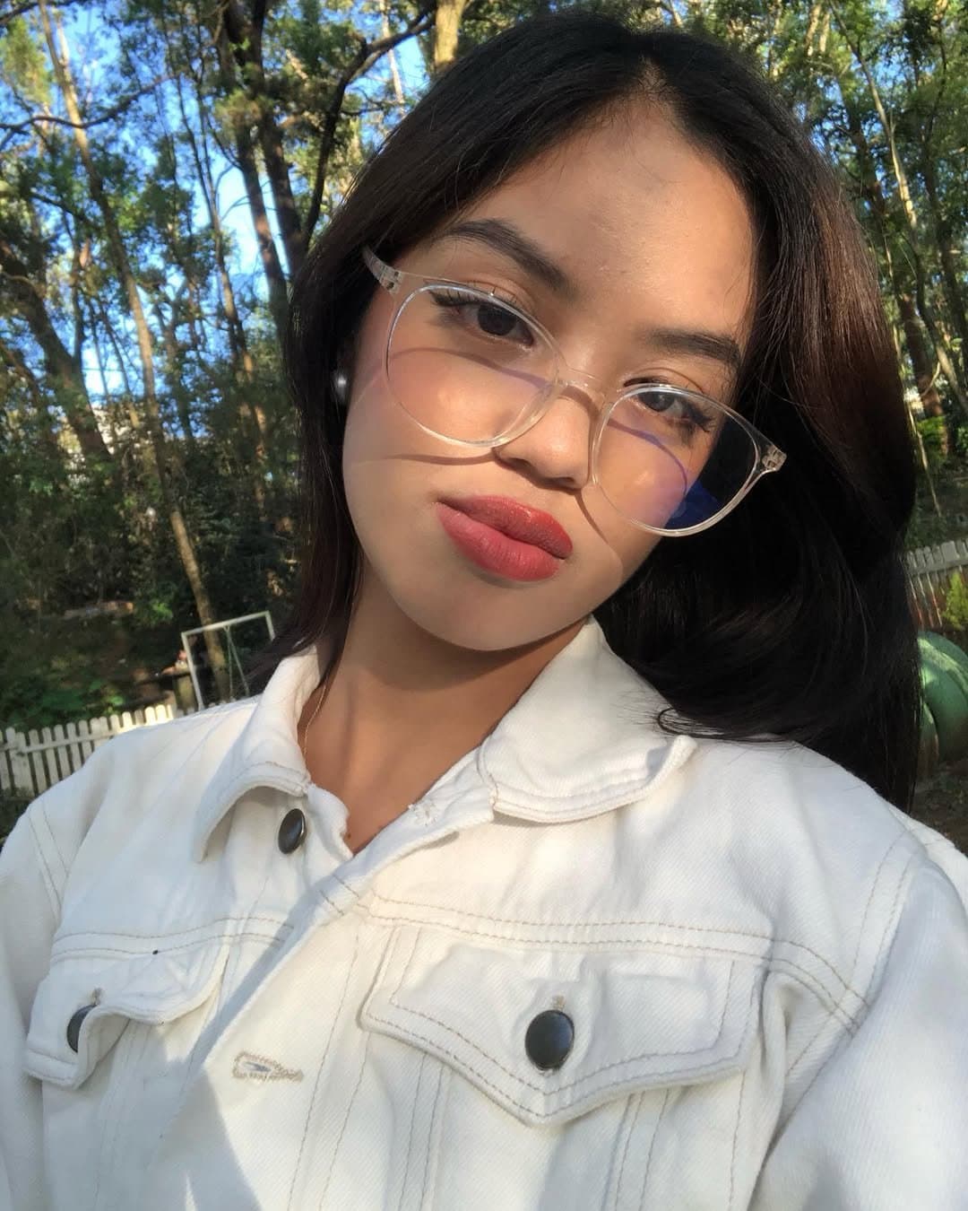 Filipina girl, ∆iL33n j0¥ got fvccked by her guy bestfriend ????