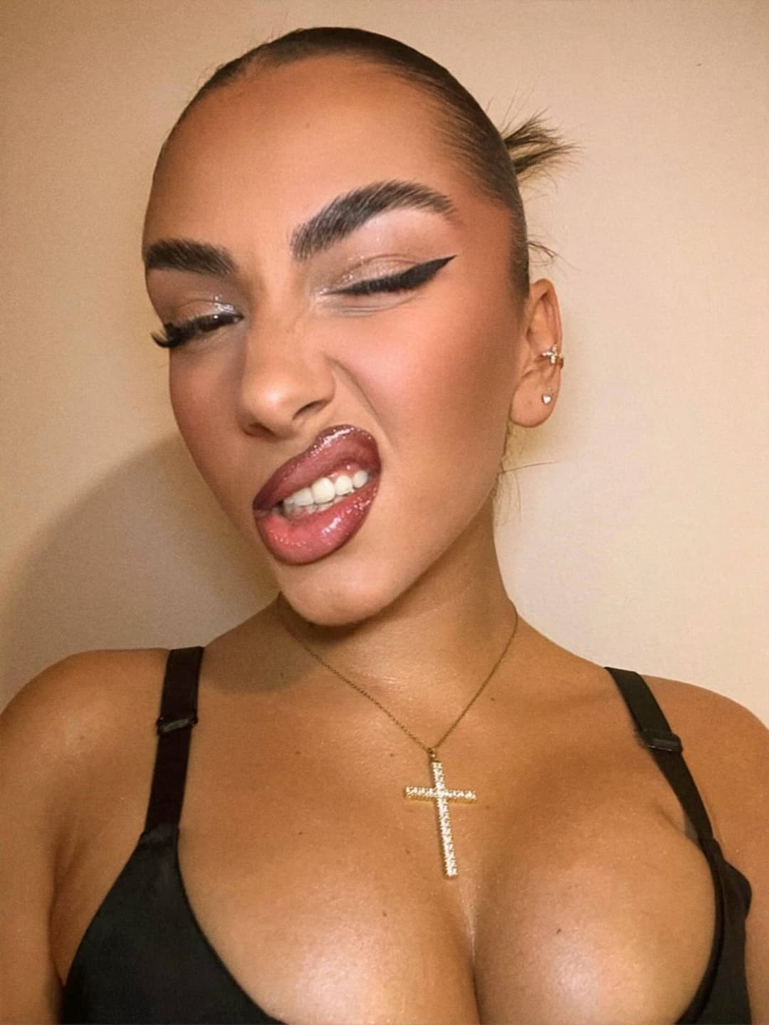 Greek cock rock hard for Vasiliki(Gooner 2)