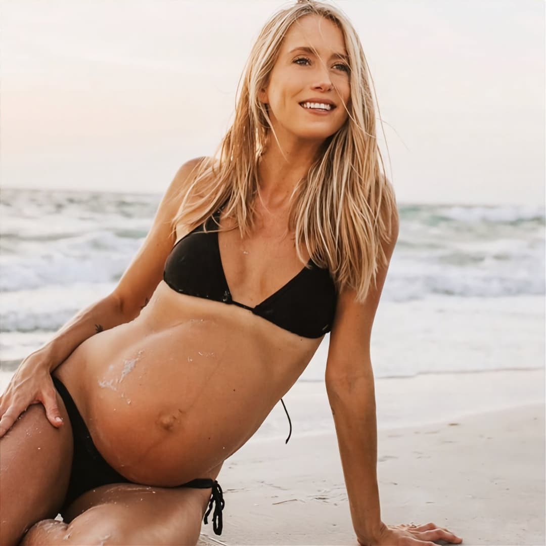 Skinny Milf Allie Wes