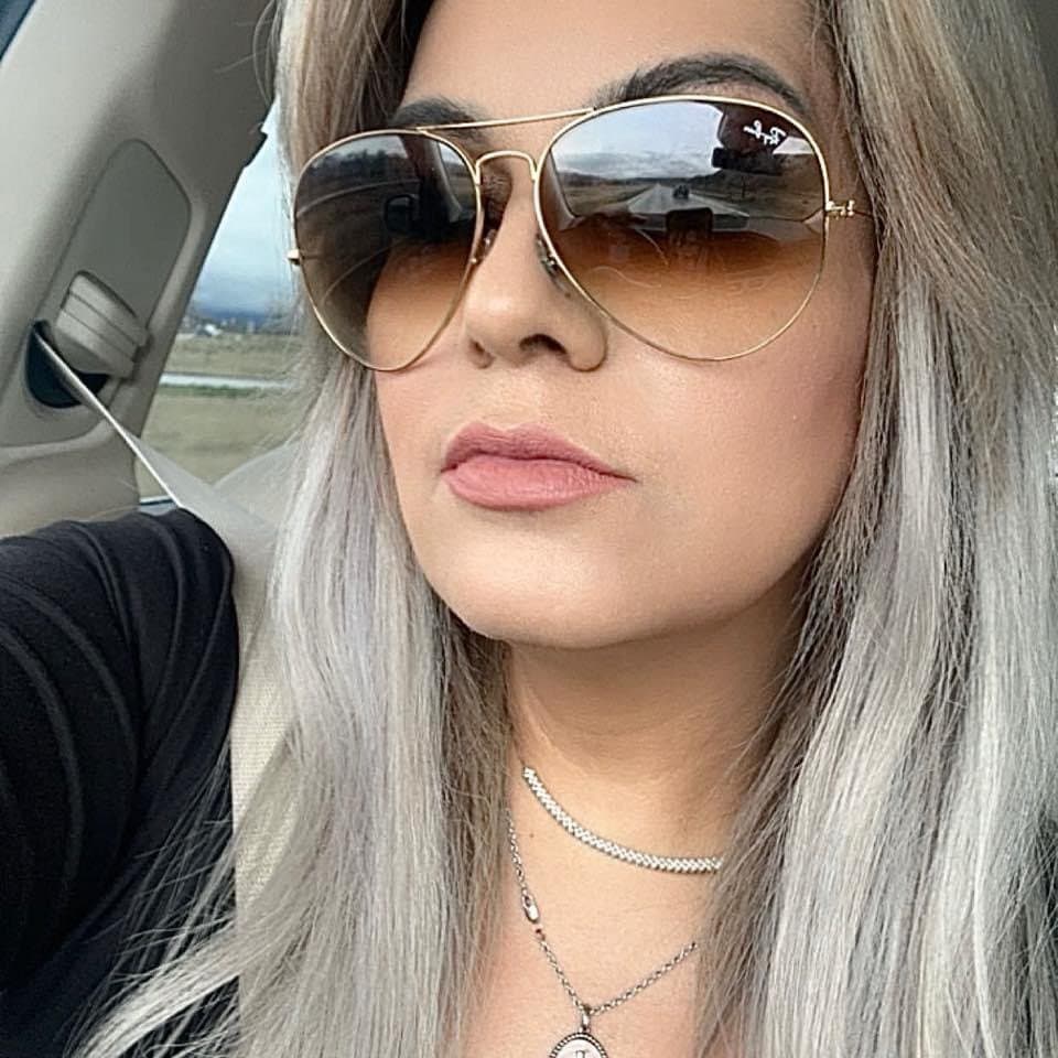 Are you fuckin this milf?